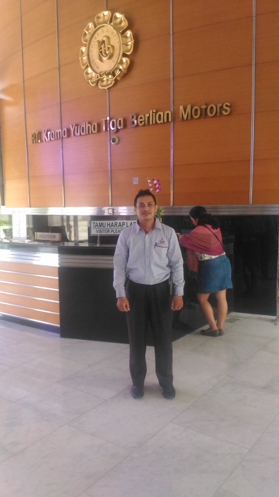 Handri Marketing Mitsubishi di KTB